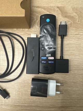 Amazon Fire TV Stick con mando