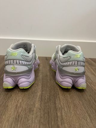 Tênis New Balance 9060 Roxo e Branco