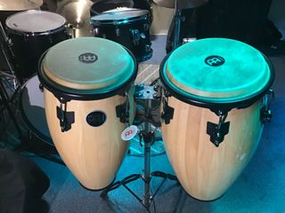 Congas Meinl como nuevas