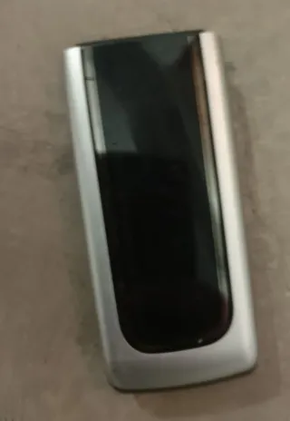 Teléfono Móvil Nokia 6555 Plata/Negro sin cargador