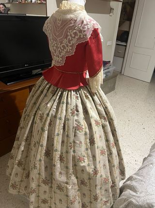 Traje Fallera Mayor Siglo XVIII