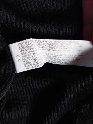 Zara Woman Top Canalé Negro Talla S