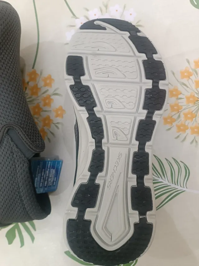 Zapatillas Skechers D'Lux Walker Gris