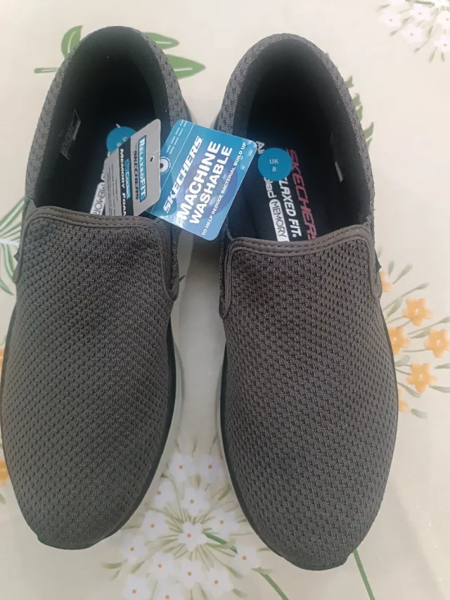 Zapatillas Skechers D'Lux Walker Gris