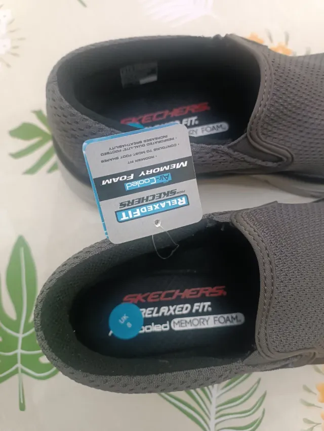 Zapatillas Skechers D'Lux Walker Gris