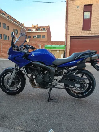 Yamaha FZ6 2005 Azul