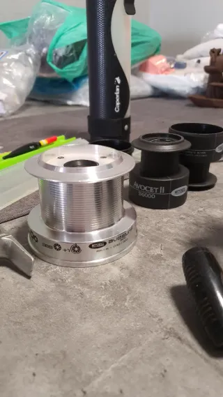 Vendo un carrello nuovo e regalo due in più