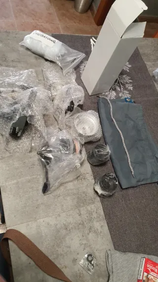 Vendo un carrello nuovo e regalo due in più