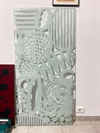 Mesa escritorio cristal con caballetes metálicos