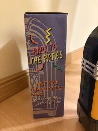 Reloj Despertador Jukebox Retro
