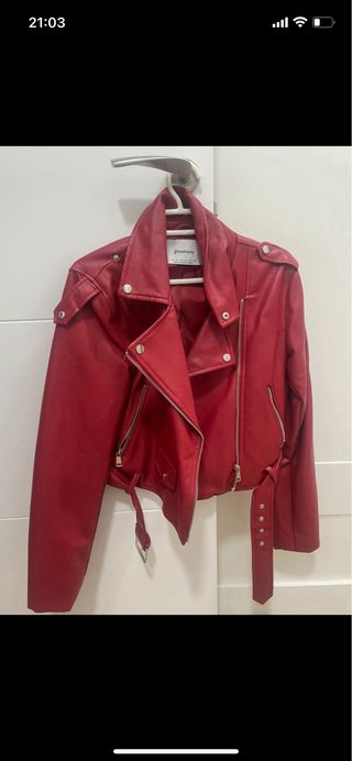 Cazadora polipiel roja