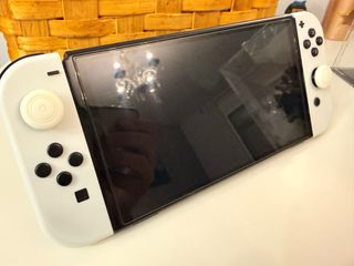 Nintendo Switch OLED + MicroSD 256GB
