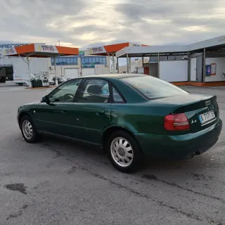 Audi A4 2000