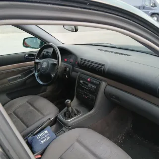 Audi A4 2000