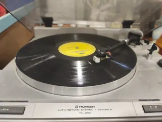 Giradischi Pioneer PL-340 con ritorno automatico