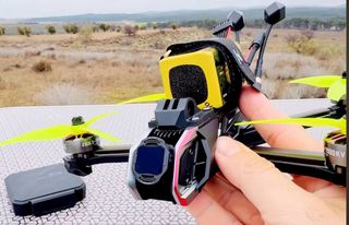 Dron FPV HGLRC Nblade 5”