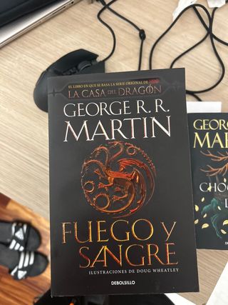 Fuego y Sangre (Canción de hielo y fuego): 300 ...