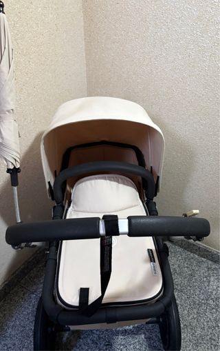 Bugaboo Camaleón Capazo y Silla con Sacos