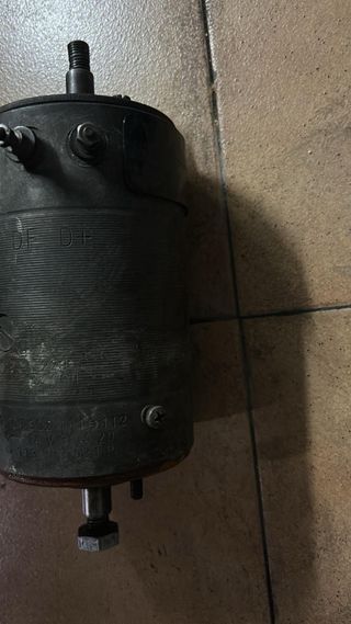 Dinamo Escarabajo 12W