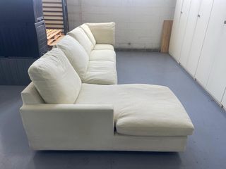 Sofá de tela de alta calidad el color beige