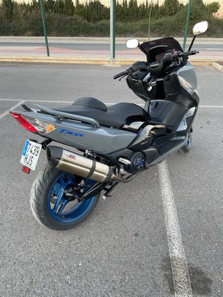 Yamaha TMAX 500 Maxi Scooter