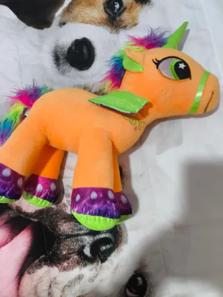 Peluche Unicornio Naranja Arcoíris