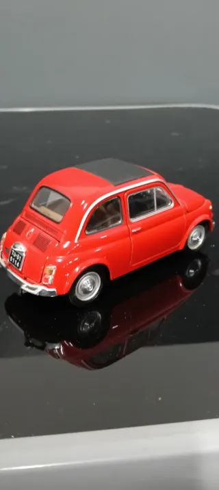 Modellino Fiat 500 L Rosso