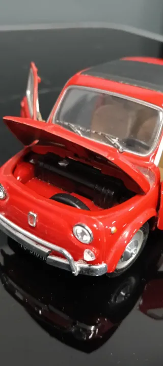Modellino Fiat 500 L Rosso