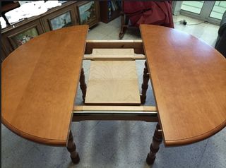 Mesa de camilla redonda extensible