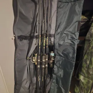 Set de alarmas de pesca VORTEX y cañas con funda
