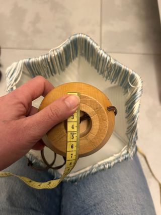 Lampada da tavolo a strisce