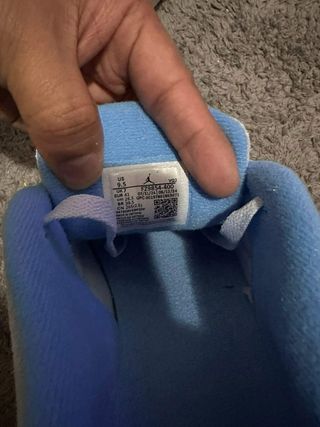 Zapatillas Jordan Azul y Gris