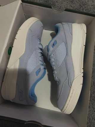 Zapatillas Jordan Azul y Gris