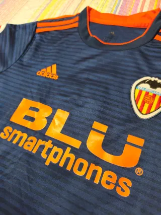 Camiseta Valencia C. Soler 8 LaLiga