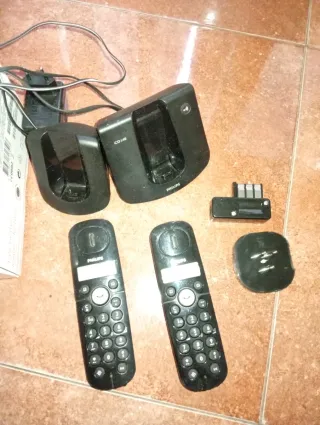Teléfono Inalámbrico Dúo Philips CD140