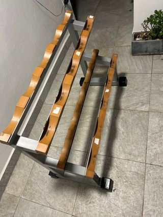 Supporto per manubri Technogym a tre livelli