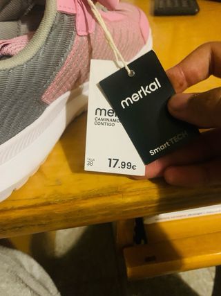 Zapatillas deportivas infantiles talla 38