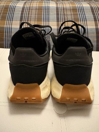 Adidas Retropy E5 Sneakers