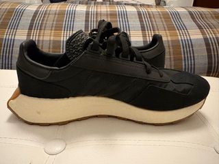 Adidas Retropy E5 Sneakers