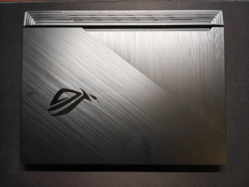 Asus ROG Strix G15 | i7 | 32Gb | RTX 2070 afbeelding 2