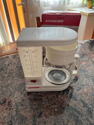 Cafetera 10-12 Tazas Eléctrica