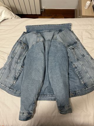 Chaqueta vaquera H&M forrada Talla L