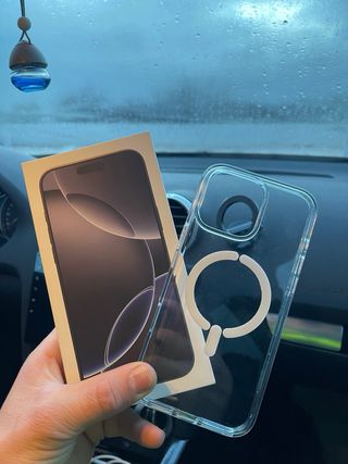 iPhone 16 Pro Max Batería 100/100