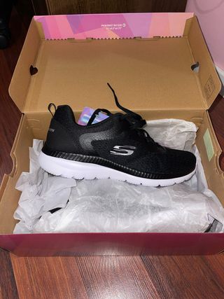 Zapatillas Skechers Mujer Negras