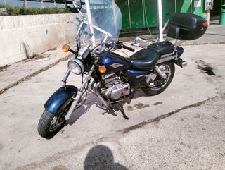 Suzuki Marauder 250cc Cruiser custom