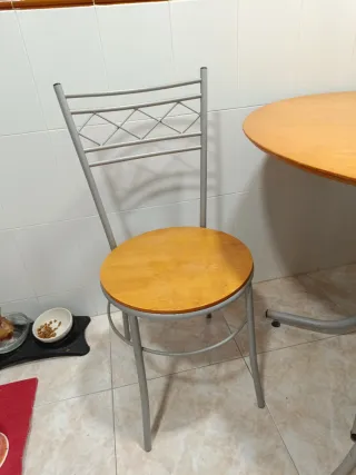 Mesa redonda madera y patas metal