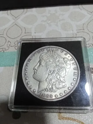 Lote 8 Dólares de Plata Colección