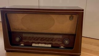 Radio Radiodina 382 Aznarez Madera 35 x 60 x 28 cm