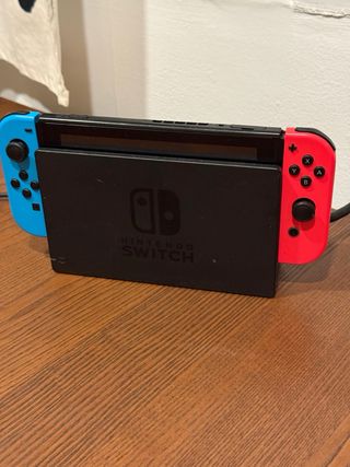 Nintendo Switch con funda para transporte