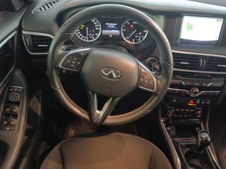 Infiniti Q30 1.5d